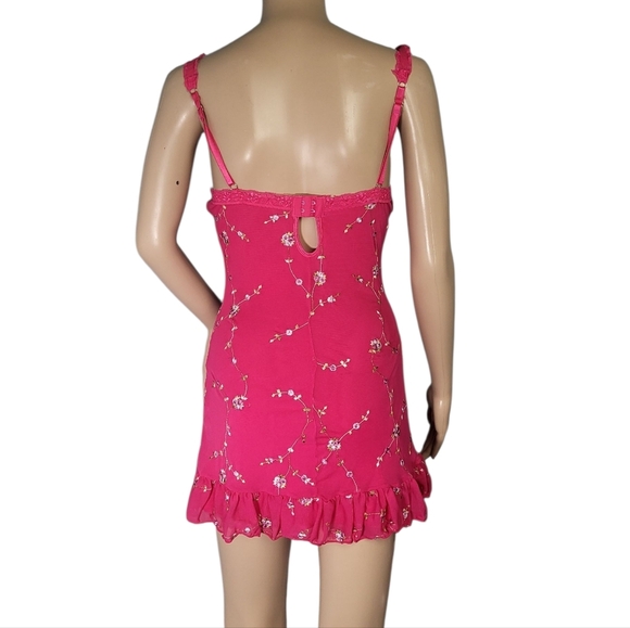 Sugar Thrillz Pink Floral Embroidered Babydoll Dress Size XS - Picture 3 of 4